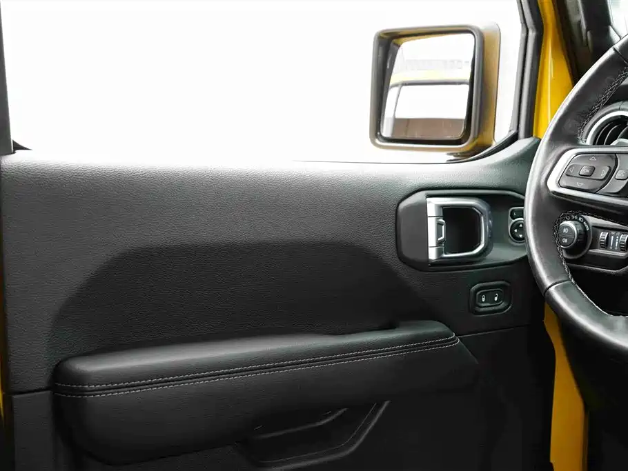 Jeep Wrangler — миниатюра 22