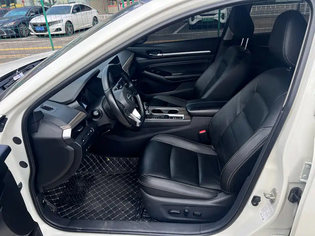 Nissan Teana — миниатюра 4