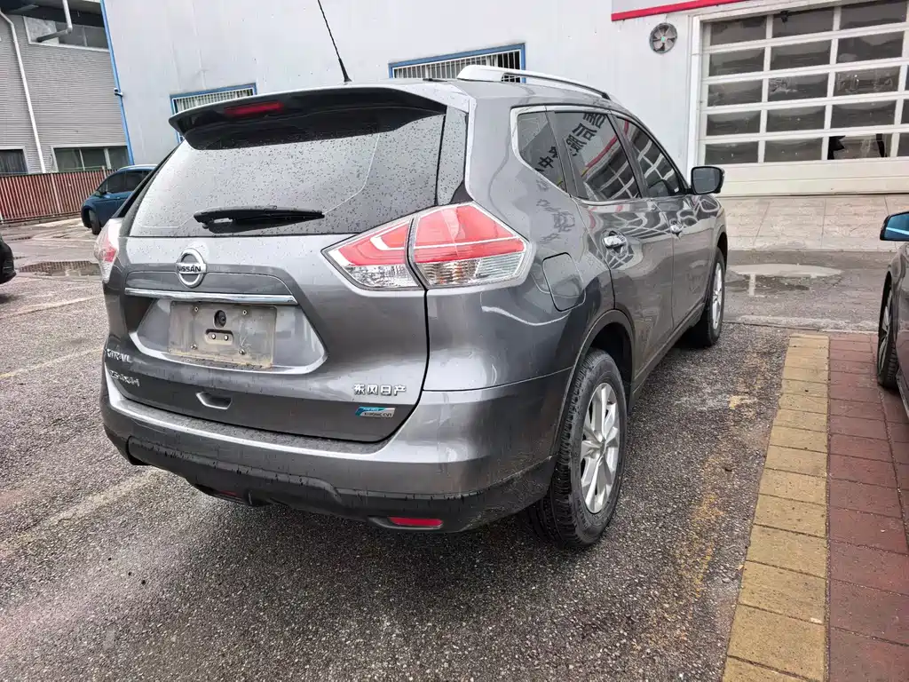 Nissan X-Trail — миниатюра 9