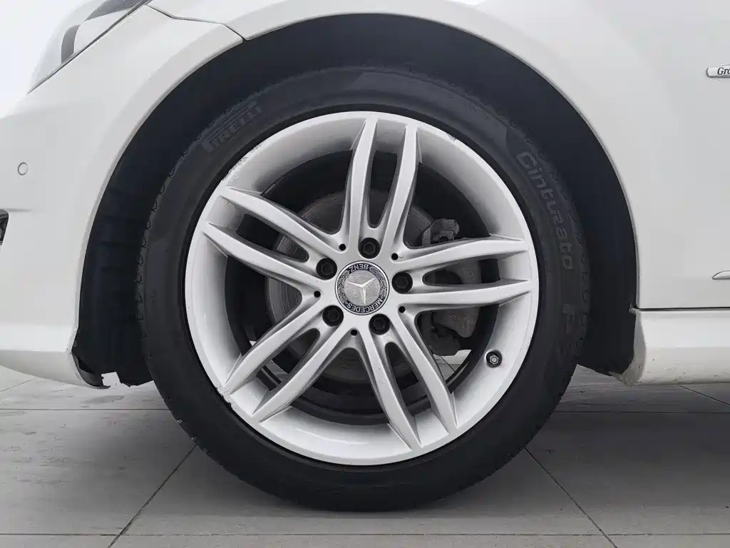 Mercedes-Benz C-Class — миниатюра 17