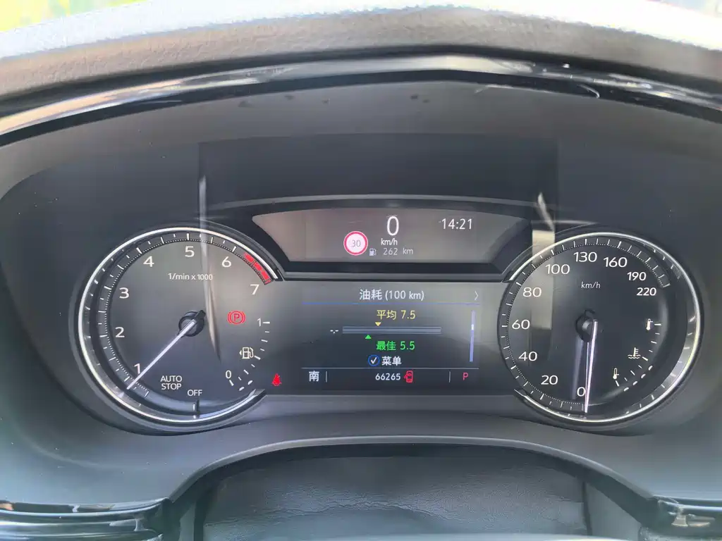 Cadillac XT5 — миниатюра 11