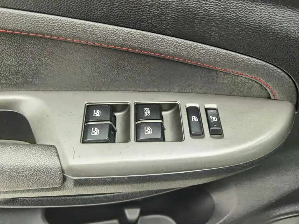 Changan CS15 — миниатюра 9