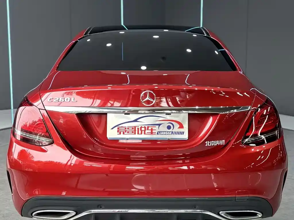 Mercedes-Benz C-Class — миниатюра 7