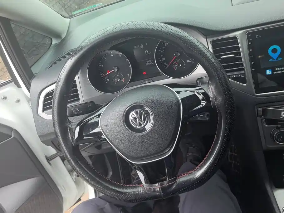 Volkswagen Golf Sportsvan — миниатюра 15