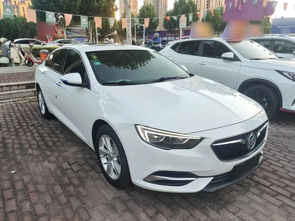Buick Regal — миниатюра 4
