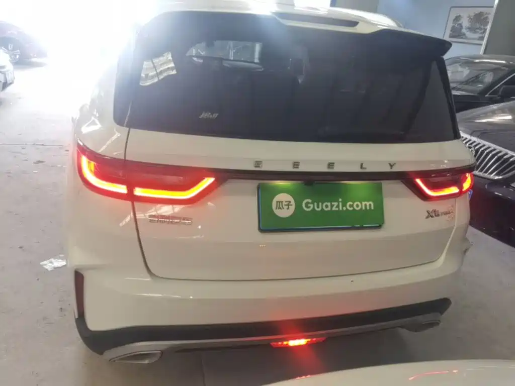 Geely Vision X6 — миниатюра 6