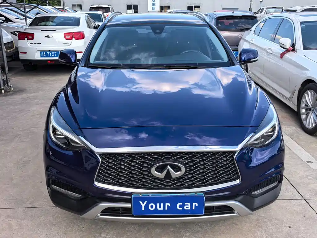 Infiniti QX30 — миниатюра 2