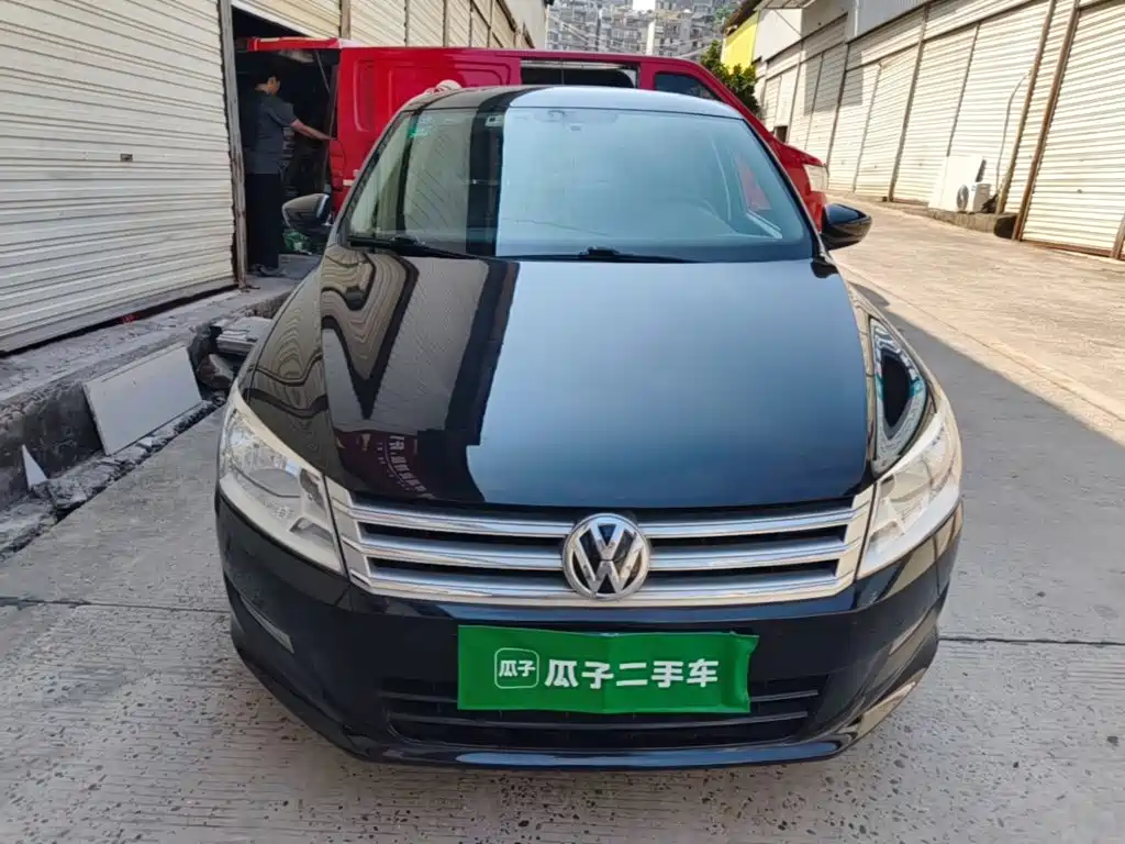 Volkswagen Santana — миниатюра 3