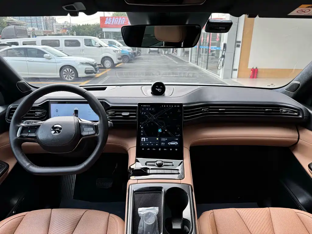NIO ES8 — миниатюра 27