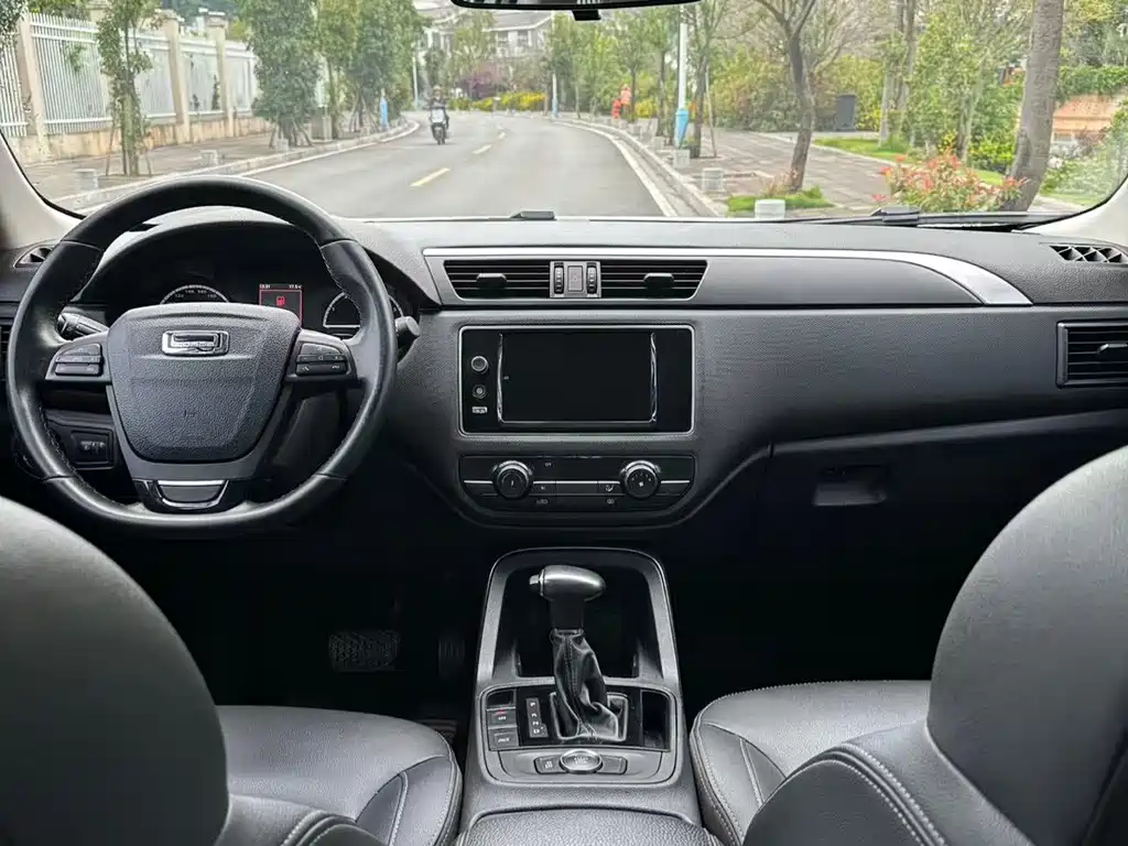 Qoros Qoros 5 — миниатюра 9