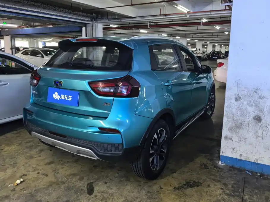 Geely Vision X3 — миниатюра 3