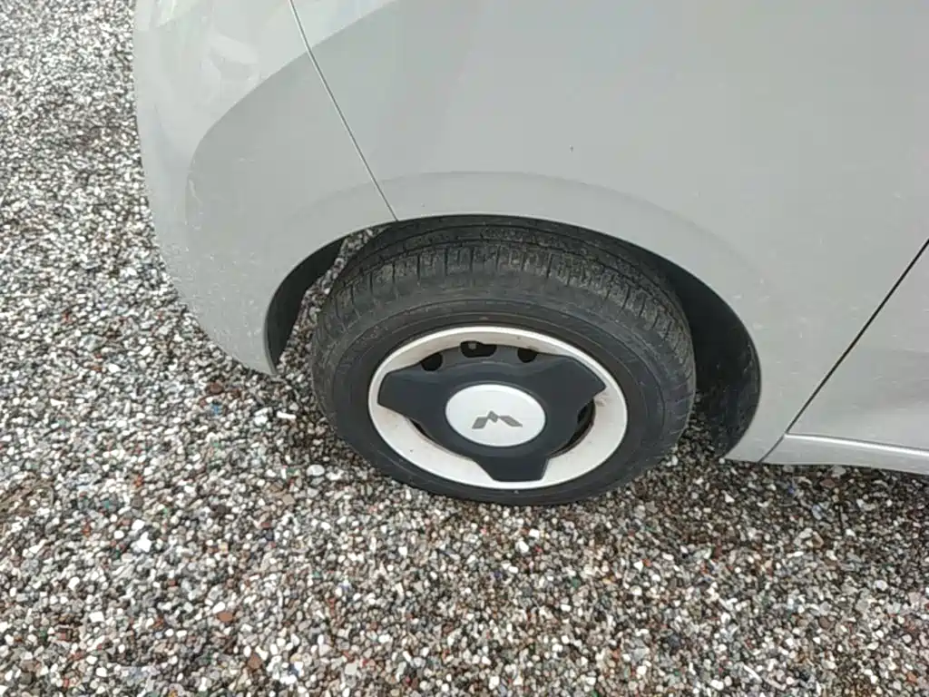 Wuling MINIEV — миниатюра 23