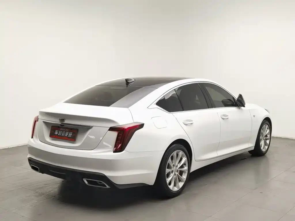 Cadillac CT5 — миниатюра 2