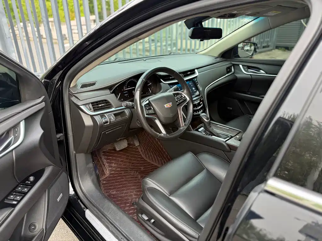 Cadillac XTS — миниатюра 7