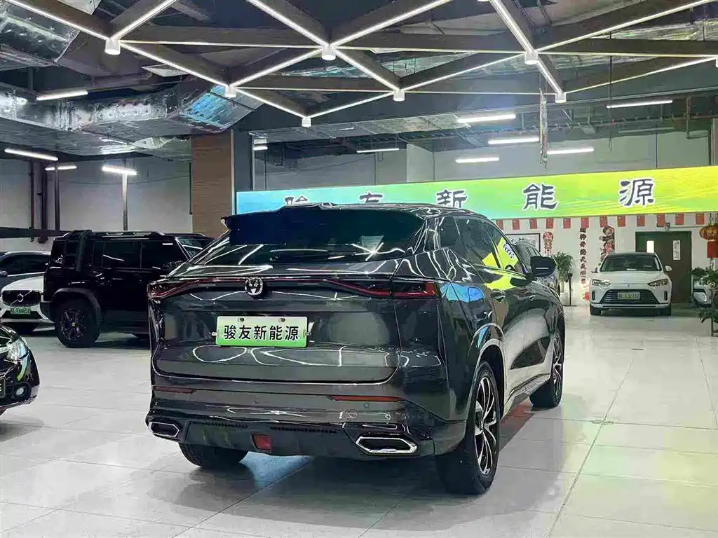 Changan UNI-Z 2024 iDD 125km