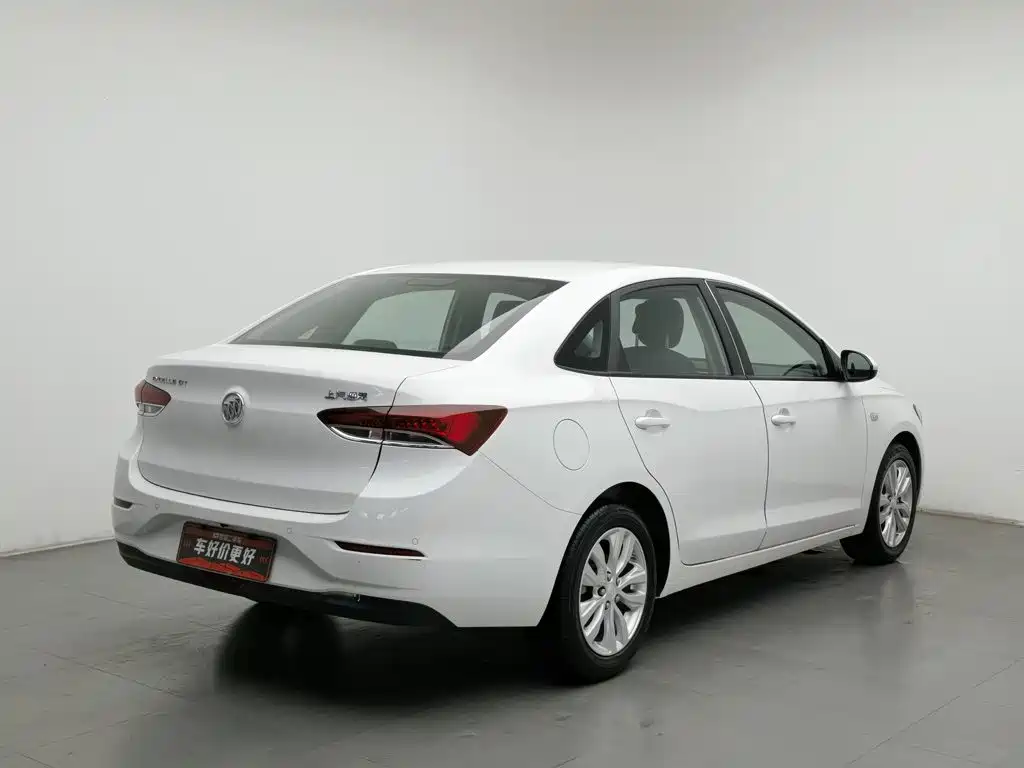 Buick Excelle — миниатюра 2