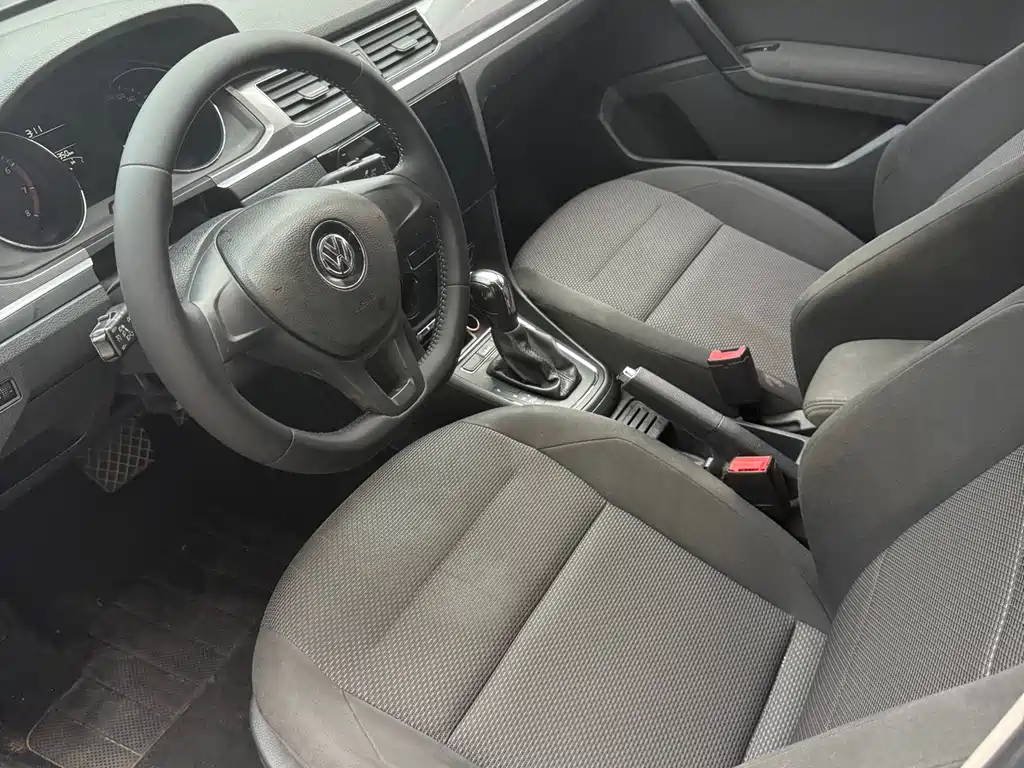 Volkswagen Bora Bora · Legend 1.5L Auto Fashion Type China VI, фото 13