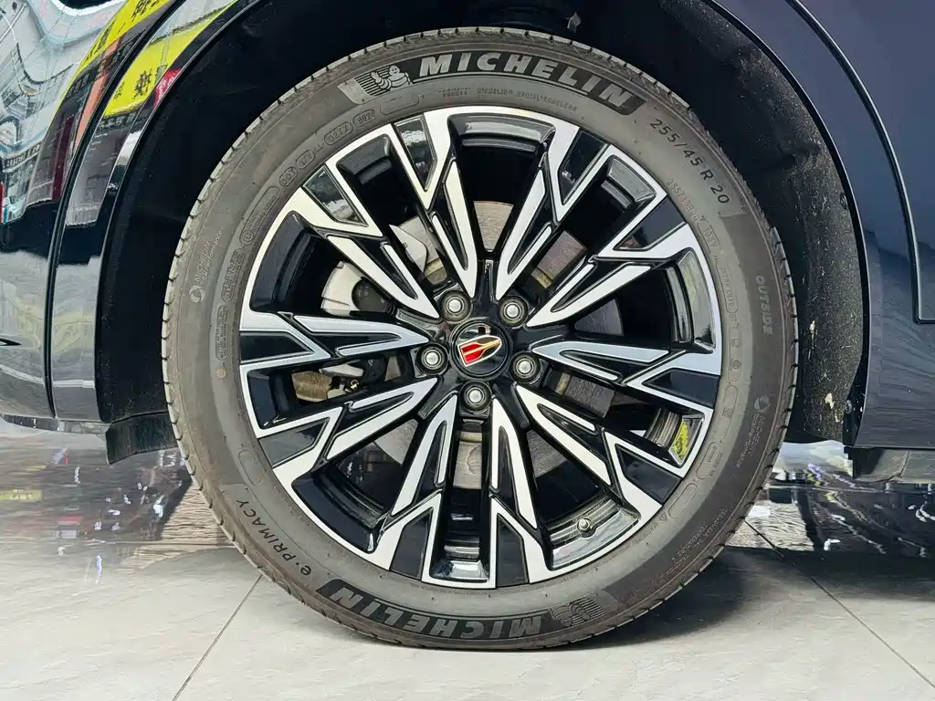 Hongqi Hongqi HS5 — миниатюра 6