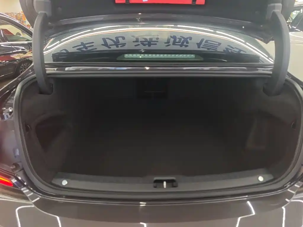 Volvo S90 — миниатюра 19