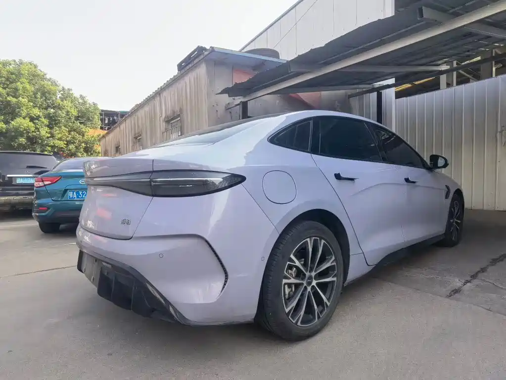 BYD Seal — миниатюра 6