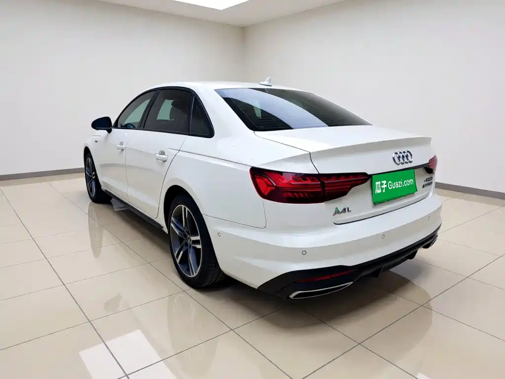 Audi A4L — миниатюра 4