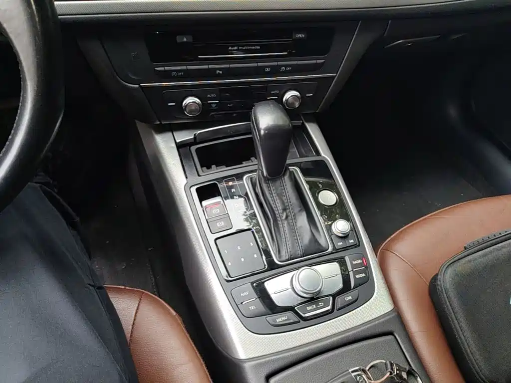 Audi A6L — миниатюра 14