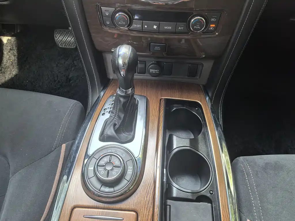 Nissan Patrol 2017 4.0L