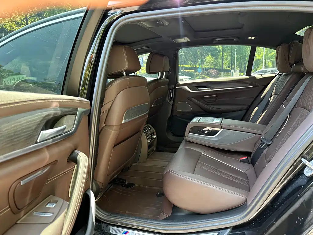 BMW 5 Series 5 2023 530Li Premium M Sport