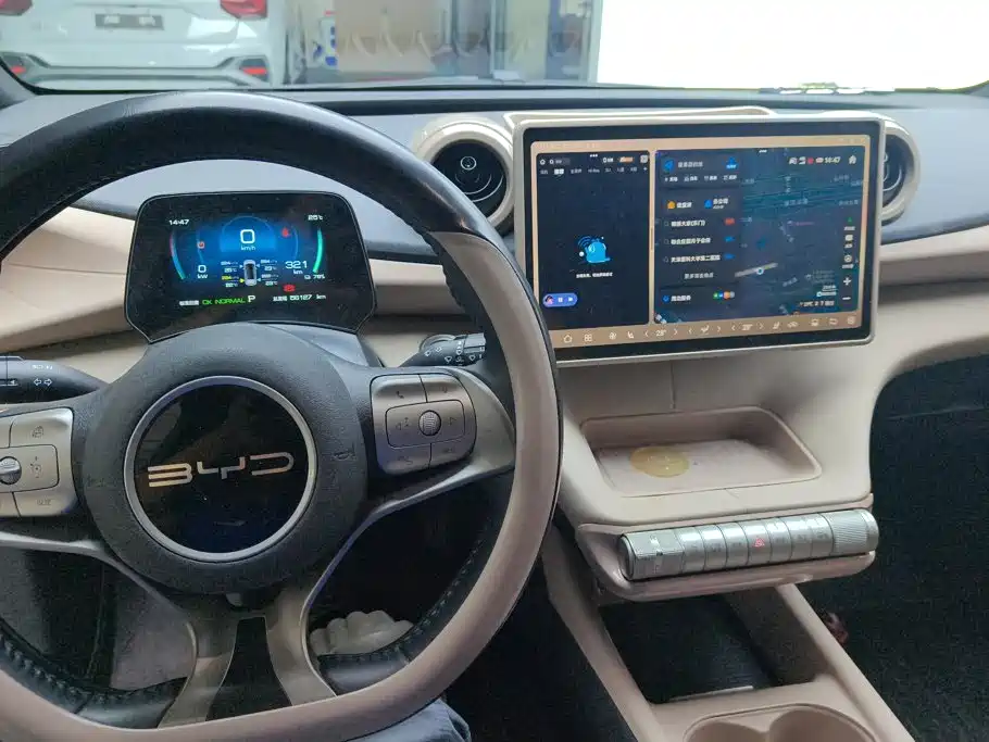 BYD Dolphin — миниатюра 12