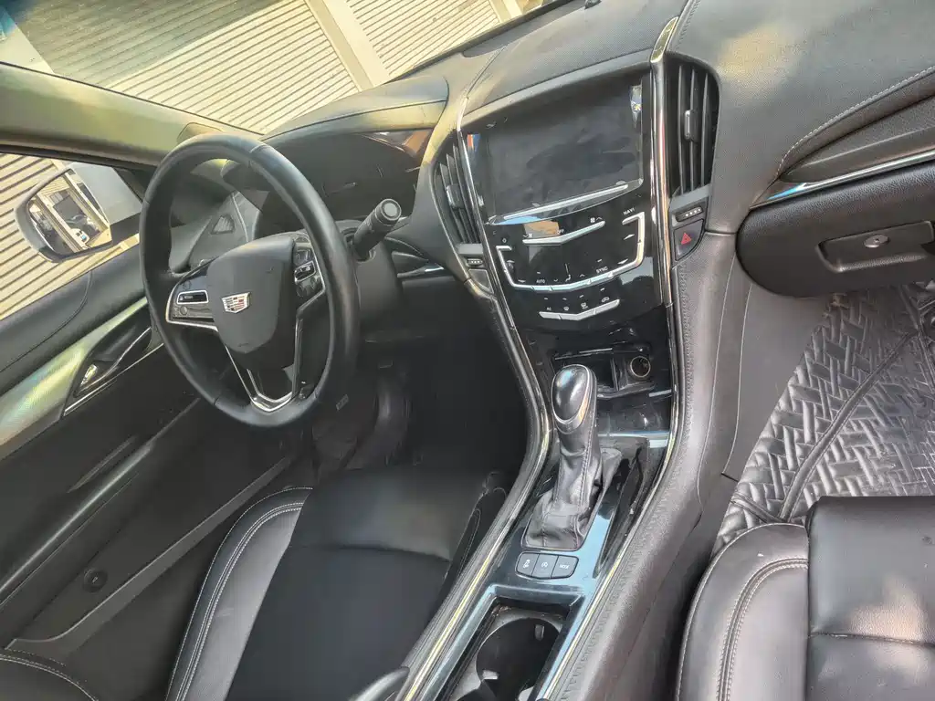 Cadillac ATS-L 2017 28T