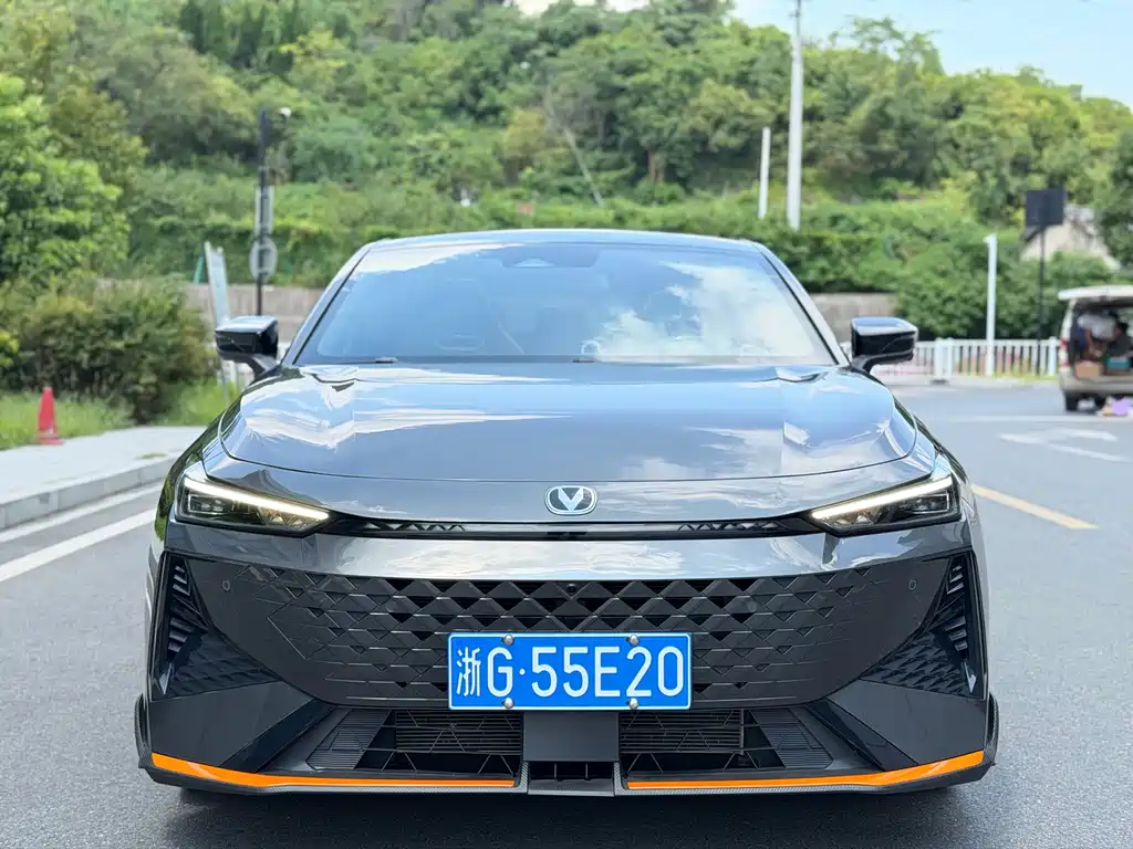 Changan UNI-V — миниатюра 2