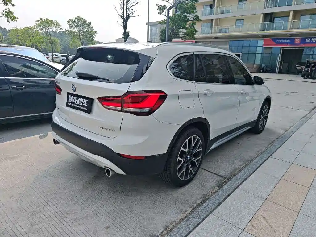 BMW X1 — миниатюра 8