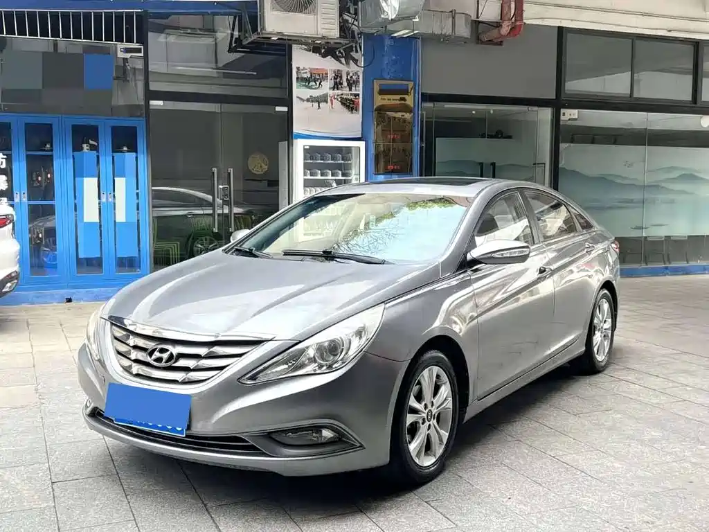 Hyundai Sonata 2013