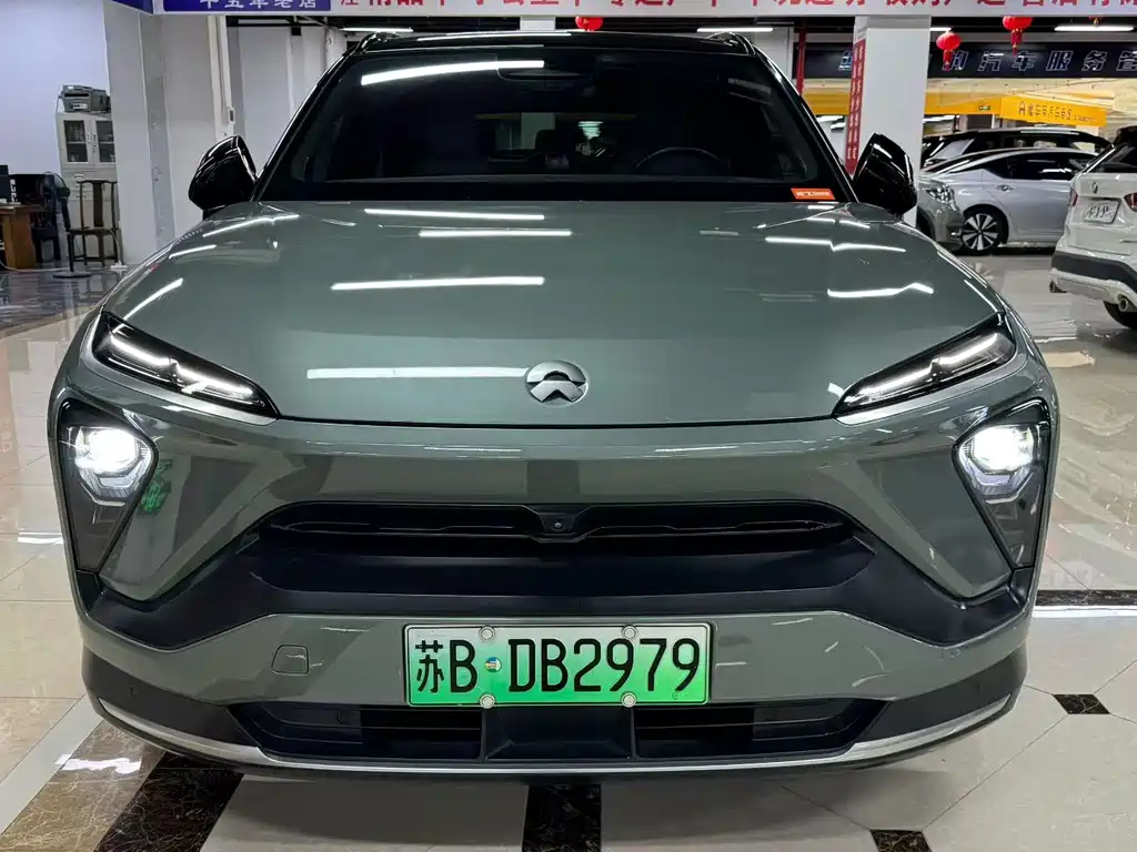 NIO ES6