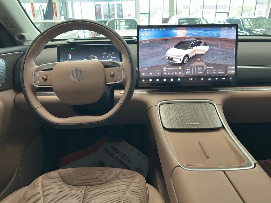 Leapmotor Leapmotor C11 — миниатюра 11