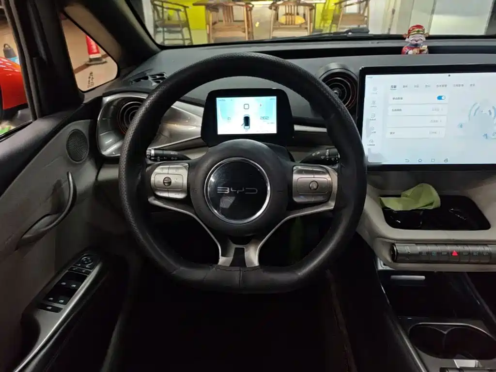 BYD Dolphin — миниатюра 11