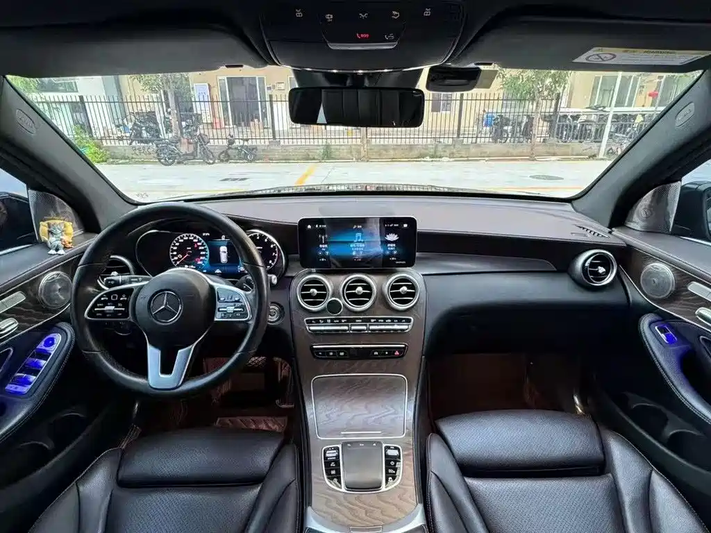 Mercedes-Benz GLC 2020 GLC 300 L 4MATIC