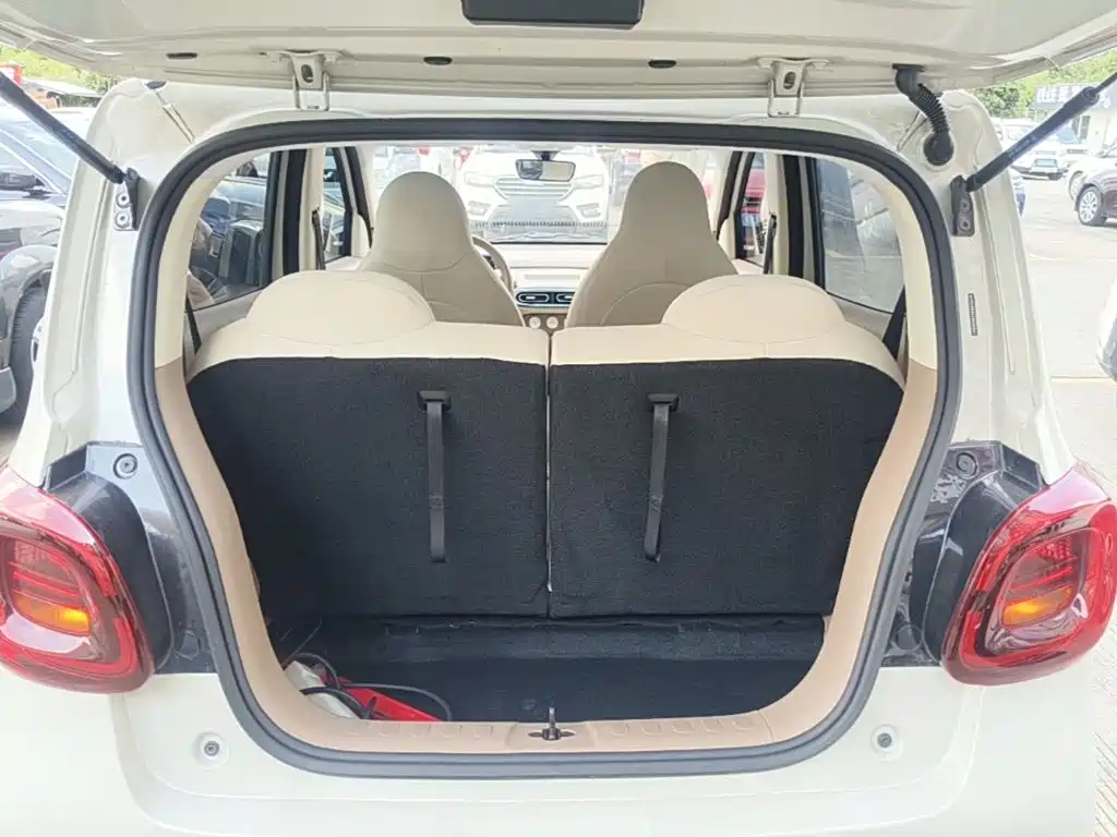 Wuling MINIEV — миниатюра 19