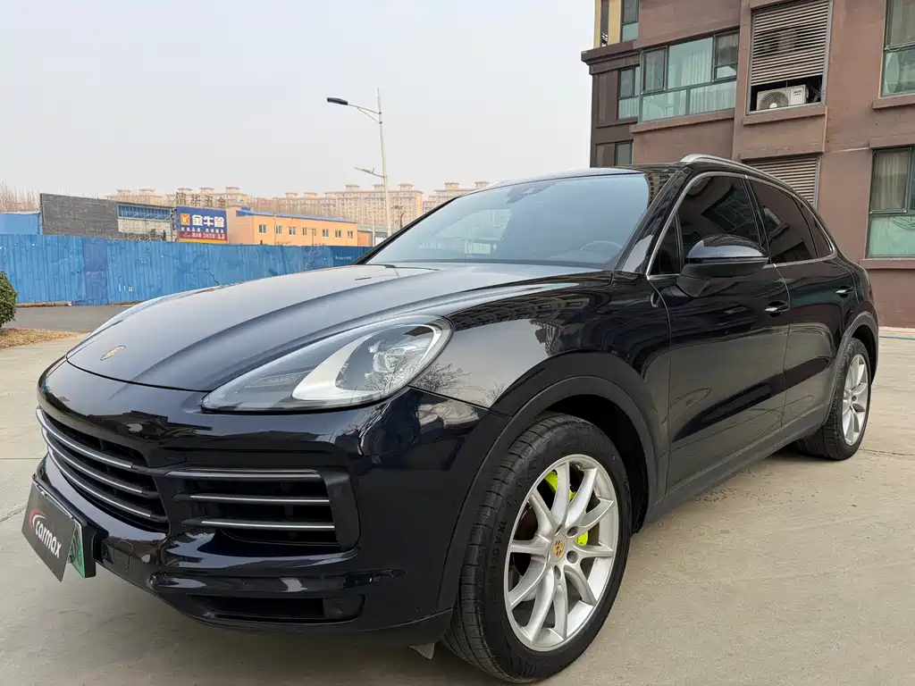 Porsche Cayenne Hybrid 2020