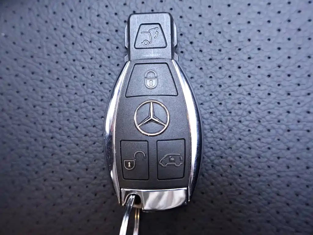 Mercedes-Benz V-Class — миниатюра 26