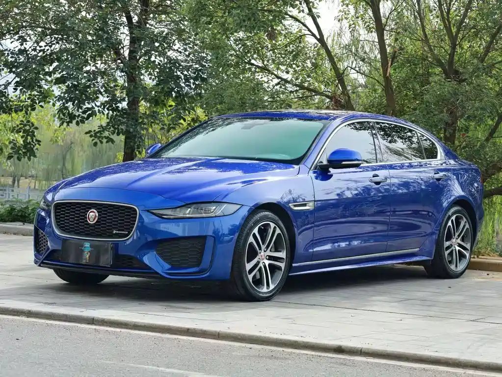 Купить Jaguar XEL