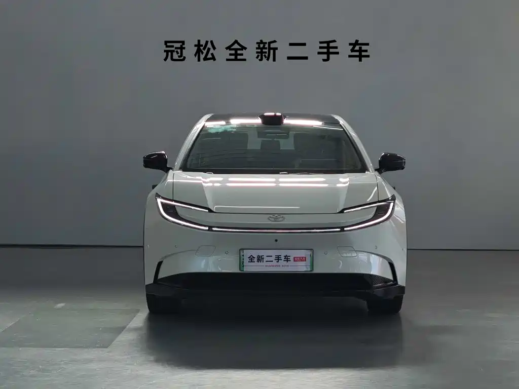 Toyota bZ5 — миниатюра 2