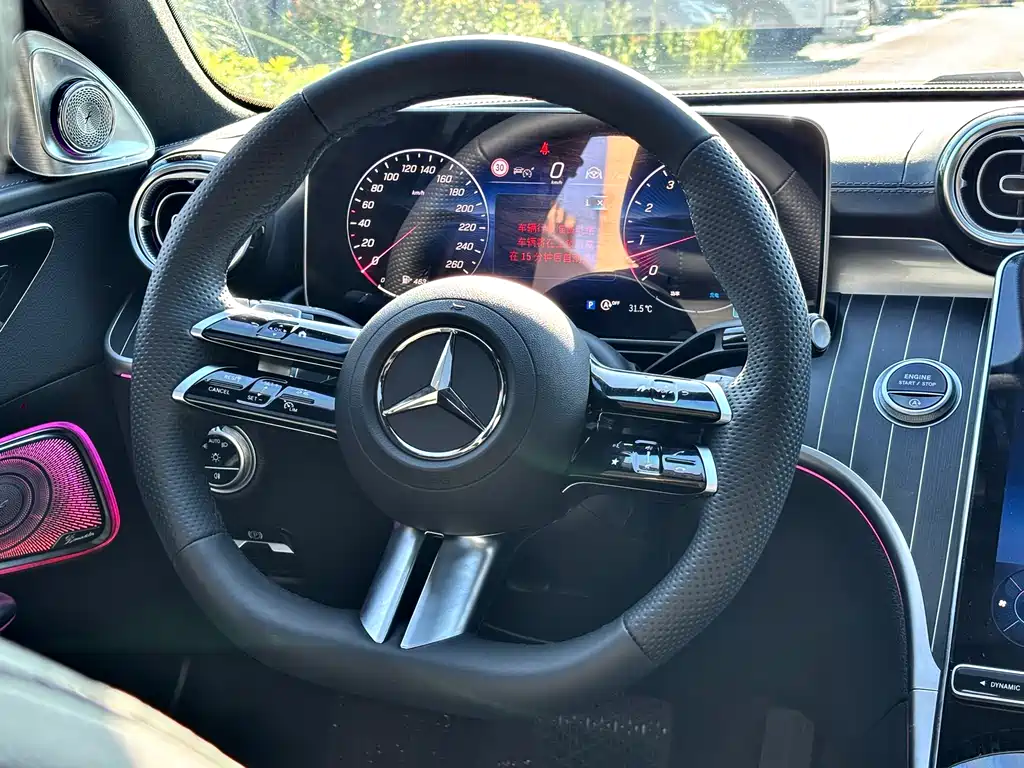 Mercedes-Benz C-Class — миниатюра 18