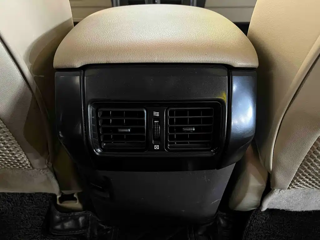 Toyota Prado (Import) — миниатюра 12