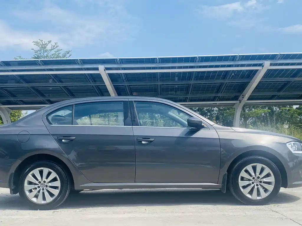Volkswagen Lavida 2013 1.4TSI DSG Comfort