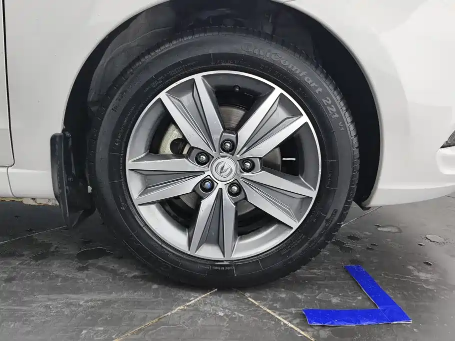 Changan Eado — миниатюра 6