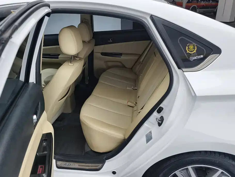 Changan Eado — миниатюра 11