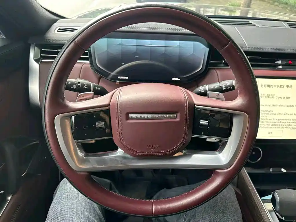 Land Rover Range Rover — миниатюра 9