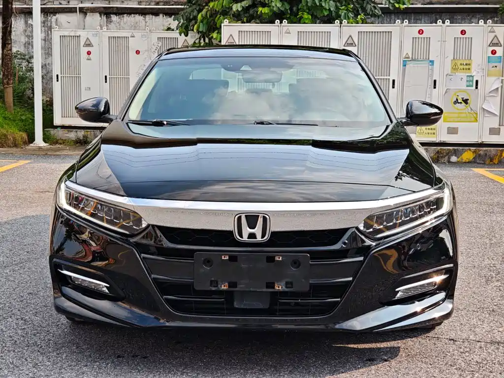 Honda Accord — миниатюра 2