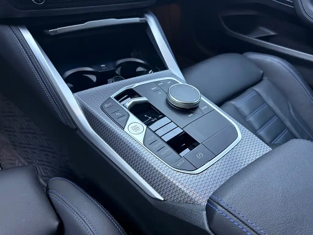 BMW M240i — миниатюра 14